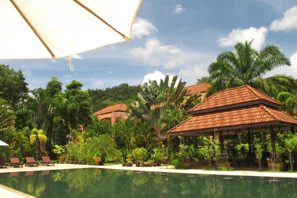 Khaolak Palm Hill Resort Khao Lak Exterior photo